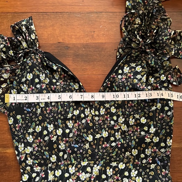 French Connection Hallie Crinkle Floral Print Maxi Dress - Picture 12 of 16